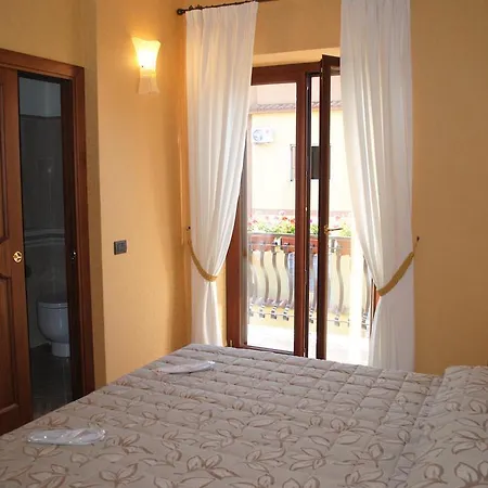 Hotel Maximo Rom